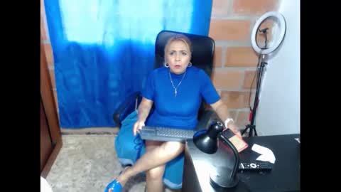 Rennata online show from 01/10/25, 04:41