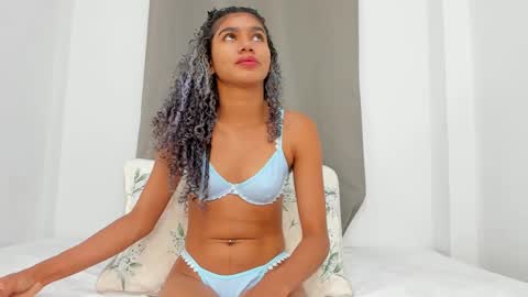 Renata  online show from 03/04/25, 12:12