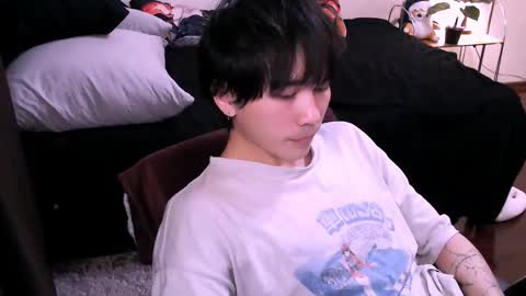 rennuts online show from 11/19/25, 03:12