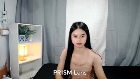 Snapshot of rennygurl chatting on 11/03/25, 10:27 rennygurl online show from 11/03/25, 10:27