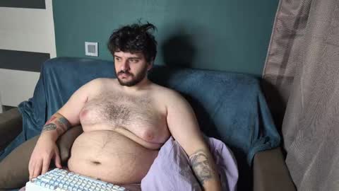 My name is Repmah  help me to get 50 thumb-up online show from 02/25/25, 01:41