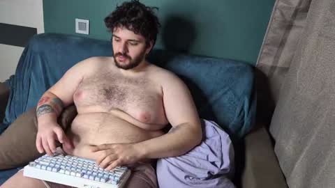 My name is Repmah  help me to get 50 thumb-up online show from 02/26/25, 01:43