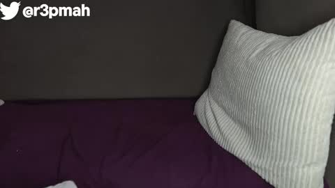 My name is Repmah  help me to get 50 thumb-up online show from 09/26/25, 12:42