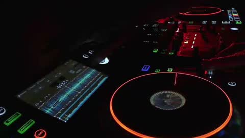 Snapshot of reticuli chatting on 09/23/25, 03:20 GearPorn online show from 09/23/25, 03:20