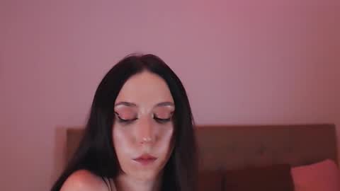 Snapshot of revealyourdarkdesires chatting on 09/28/25, 09:09 revealyourdarkdesires online show from 09/28/25, 09:09