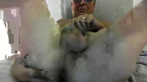 Snapshot of revhappy420 chatting on 02/18/25, 01:32 Reverend Happys Tiki Hut Church Revival online show from 02/18/25, 01:32