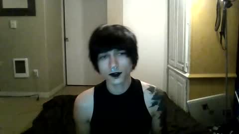 revy__ online show from 11/04/25, 05:50