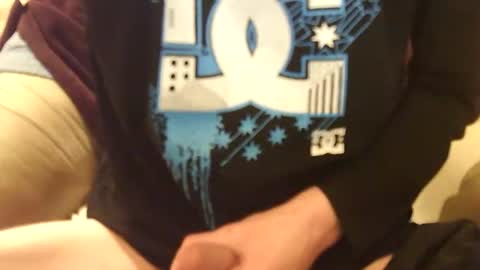 Mark online show from 12/04/24, 01:03