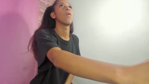 Snapshot of rey_bbc chatting on 04/17/26, 11:24 rey_bbc online show from 04/17/26, 11:24