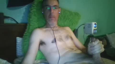 reyes_albert2006 online show from 11/03/25, 07:31