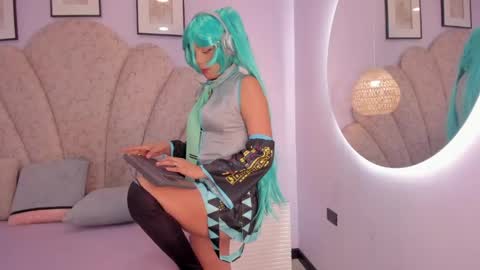 Snapshot of reze_chaw chatting on 04/24/26, 06:43 Reze online show from 04/24/26, 06:43