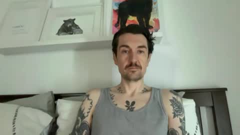 Snapshot of rfcolin chatting on 06/22/26, 04:09 rfcolin online show from 06/22/26, 04:09