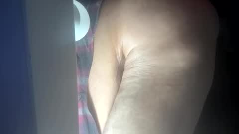 Snapshot of rg693669xxx chatting on 10/16/25, 07:15 rg693669xxx online show from 10/16/25, 07:15