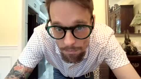 Snapshot of rgilk26 chatting on 06/13/26, 05:22 rgilk26 online show from 06/13/26, 05:22