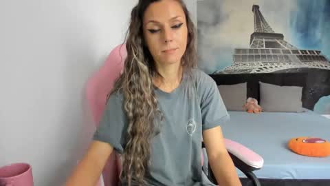 rheaetthan online show from 11/15/25, 11:51