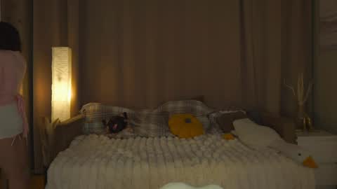 Snapshot of rhebageigel chatting on 03/28/26, 06:29 Nanami online show from 03/28/26, 06:29