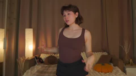 Snapshot of rhebageigel chatting on 04/11/26, 06:34 Nanami online show from 04/11/26, 06:34