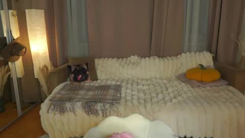 Snapshot of rhebageigel chatting on 05/03/26, 06:25 Nanami online show from 05/03/26, 06:25