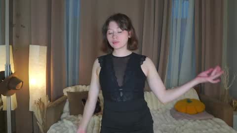 Snapshot of rhebageigel chatting on 05/07/26, 06:13 Nanami online show from 05/07/26, 06:13