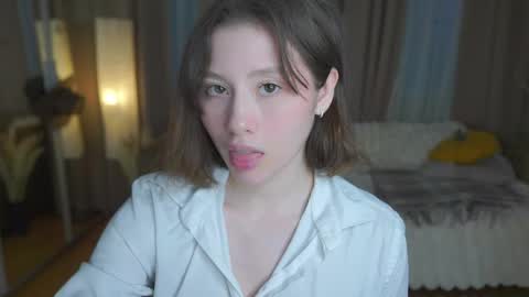 Snapshot of rhebageigel chatting on 05/14/26, 06:15 Nanami online show from 05/14/26, 06:15