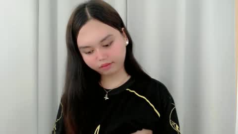 rhianne_fuckdoll online show from 11/19/25, 07:25