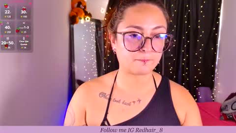 Snapshot of rhosynn chatting on 10/24/25, 08:27 Rosie online show from 10/24/25, 08:27