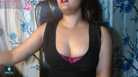 Riya online show from 10/16/25, 09:43