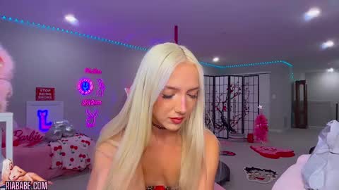 ria  online show from 09/19/25, 03:52