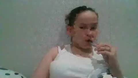 RiaLowelyt online show from 06/09/26, 05:13