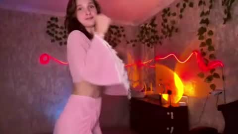 riana_razz online show from 07/08/26, 02:43