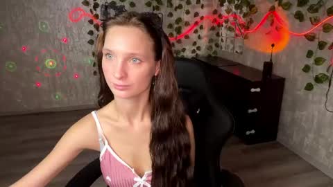 riana_razz online show from 08/04/26, 06:05