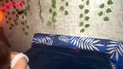 riana_razz online show from 08/05/26, 08:55