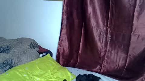 riana_sha online show from 02/15/25, 09:59