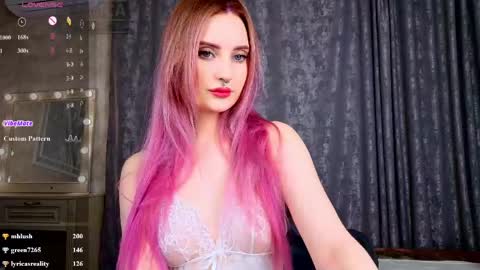 Ria Woods online show from 04/30/26, 10:03