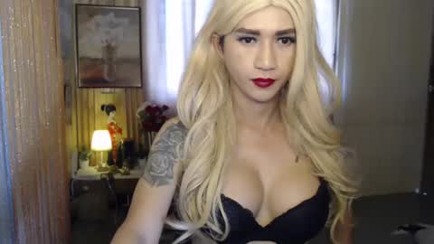 Snapshot of ricahot_babe chatting on 03/12/25, 04:41 ricah coronel online show from 03/12/25, 04:41