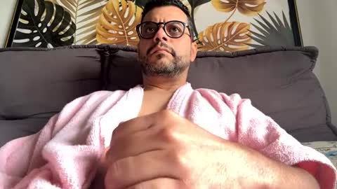 Snapshot of ricamenezes81823326 chatting on 06/12/26, 03:33 ricamenezes81823326 online show from 06/12/26, 03:33