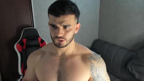 ricardogonzalez666 online show from 12/27/24, 12:18