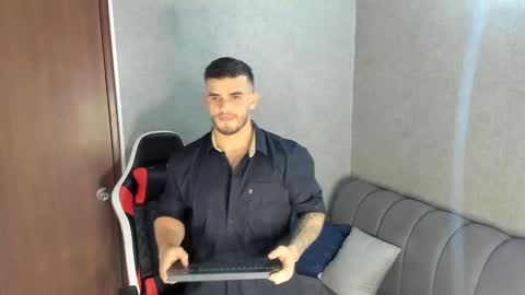ricardogonzalez666 online show from 01/12/25, 12:39