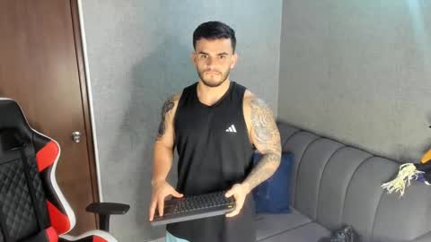 ricardogonzalez666 online show from 03/03/25, 11:35