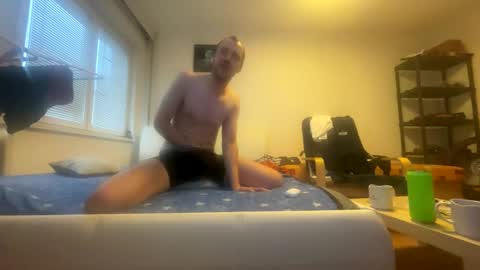 ricciardio online show from 12/24/24, 08:11