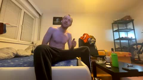 ricciardio online show from 12/25/24, 07:13
