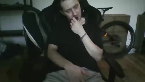 ricciardio online show from 10/13/25, 03:45