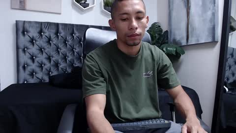 richar_voller online show from 12/05/24, 11:16
