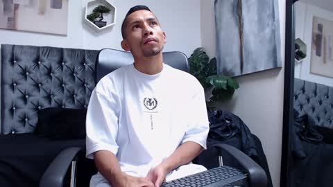 richar_voller online show from 12/08/24, 12:19