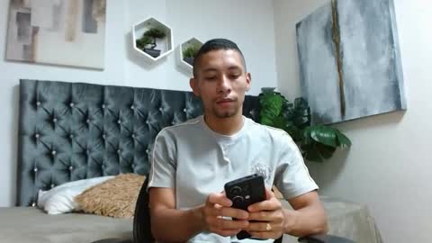 richar_voller online show from 09/23/25, 11:13