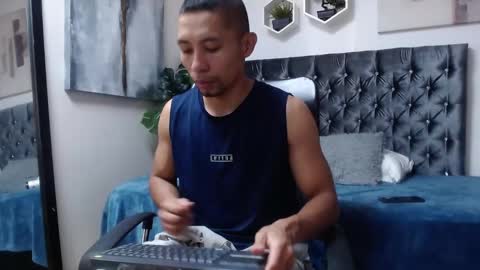 Snapshot of richar_voller chatting on 11/13/25, 11:20 richar_voller online show from 11/13/25, 11:20