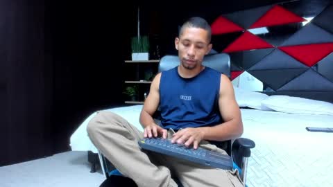 Snapshot of richar_voller chatting on 05/07/26, 11:37 richar_voller online show from 05/07/26, 11:37