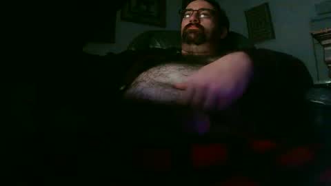 Snapshot of richard11268869 chatting on 11/18/25, 05:45 richard11268869 online show from 11/18/25, 05:45