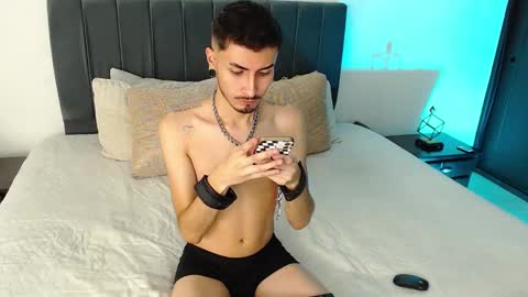 Snapshot of richard_carter_ chatting on 01/17/25, 05:42 Richard online show from 01/17/25, 05:42