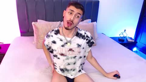 Snapshot of richard_carter_ chatting on 02/06/25, 03:27 Richard online show from 02/06/25, 03:27